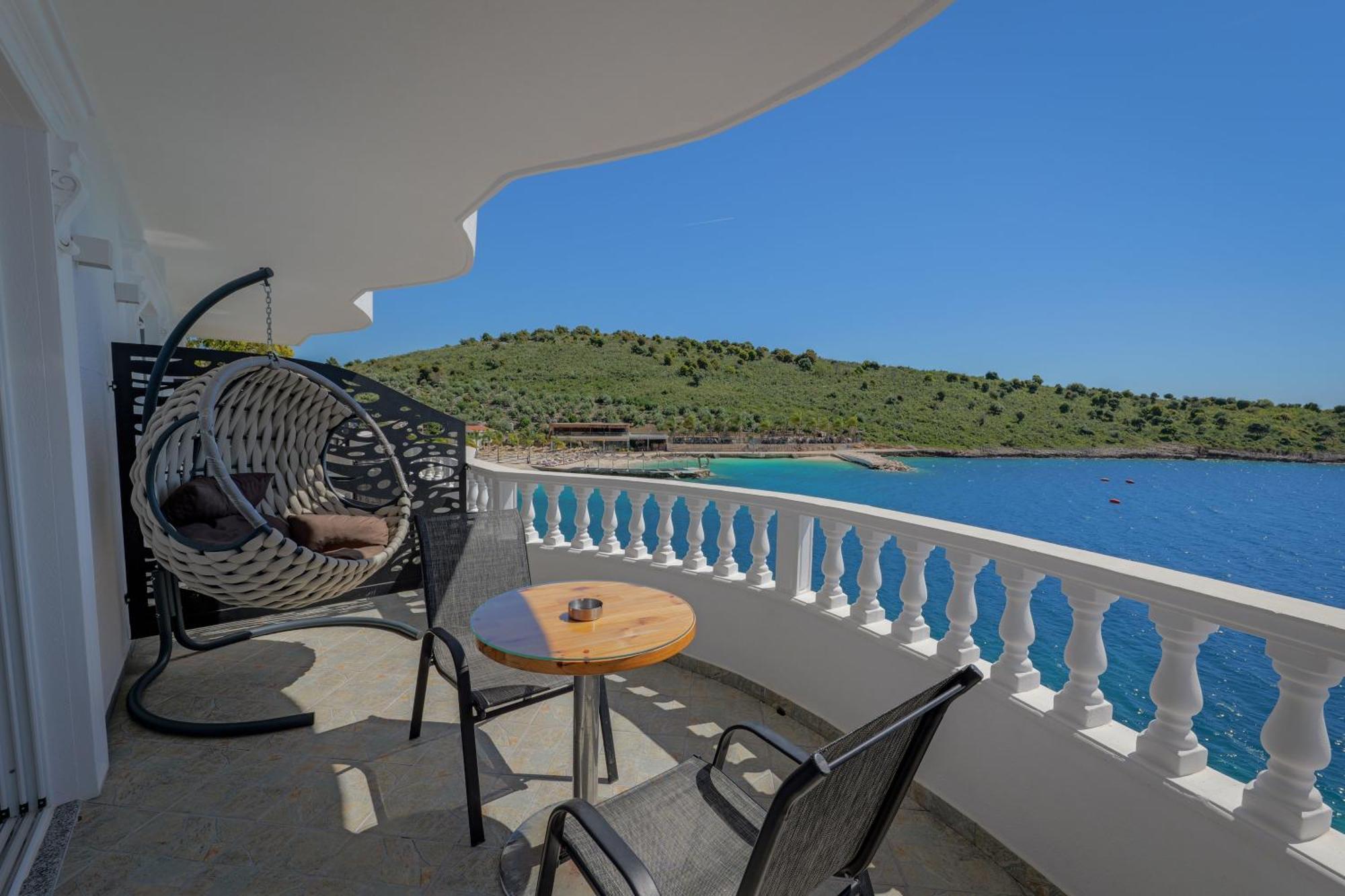 Villa Juna Beach Саранда Экстерьер фото